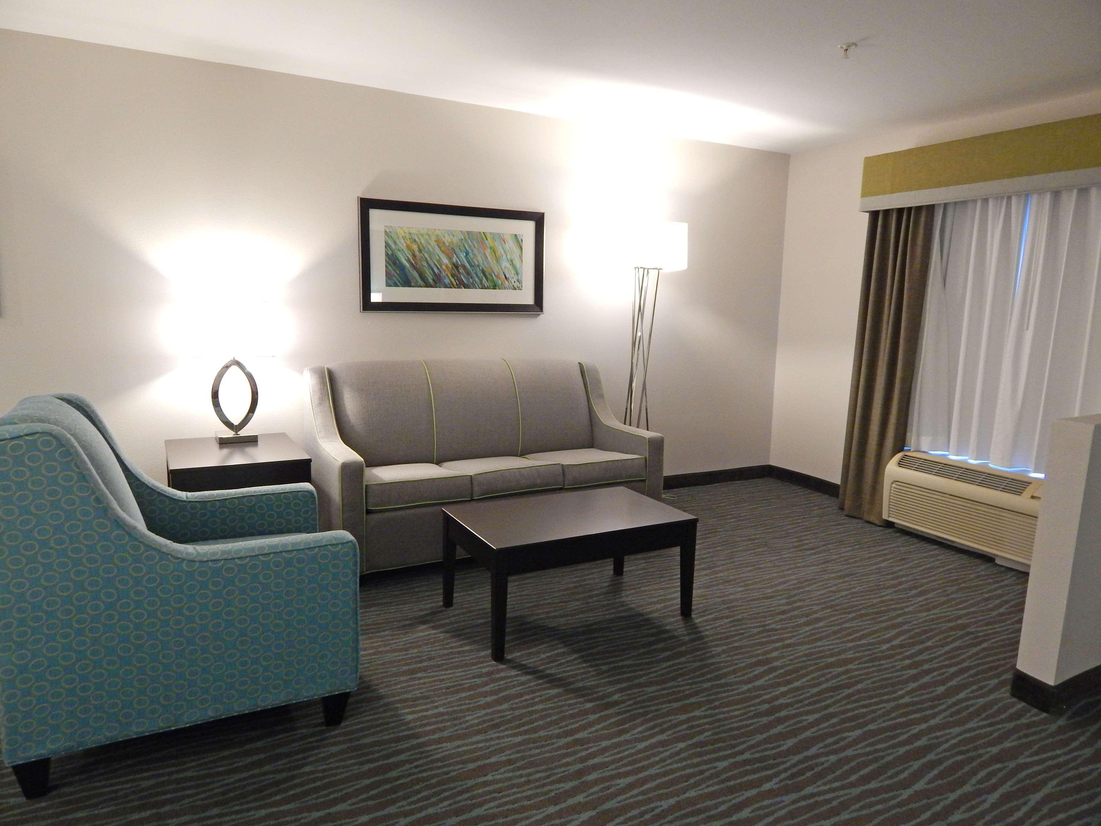 Best Western Golden Prairie Inn And Suites Sidney Exterior foto
